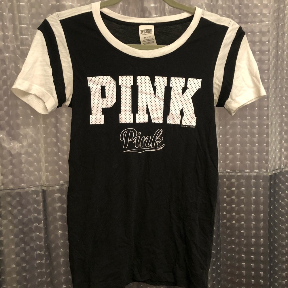Vs shirt